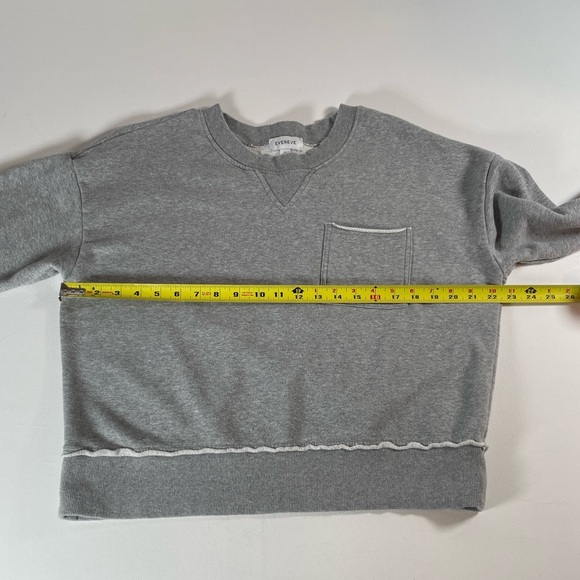 Evereve Charlotte Washed Pocket Crew Gray Sweatshirt with Pocket - Women’s Large - Picture 10 of 10